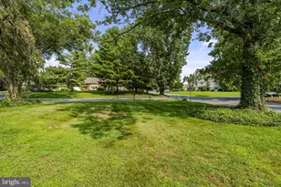 1230 Country Club Dr, Lancaster, PA 17601 - Photo 45