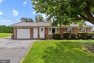 14 S Farmersville Road, Leola, PA 17540 - Photo 1