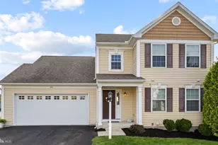 108 Kenneth Dr, Leola, PA 17540 - Photo 1