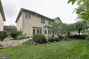 1089 Stillwood Cir, Lititz, PA 17543 - Photo 7