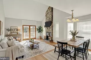 616 Chatham Way, Lititz, PA 17543 - Photo 13