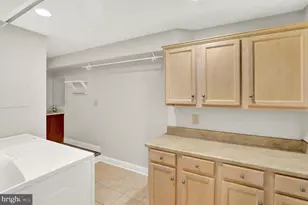 616 Chatham Way, Lititz, PA 17543 - Photo 37