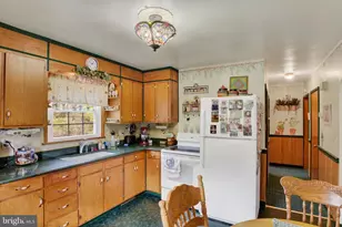 2789 Meadow View Rd, Manheim, PA 17545 - Photo 11
