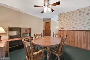313 Parkview Dr, Manheim, PA 17545 - Photo 9