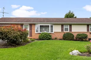 206 Mellinger Cir, Ephrata, PA 17522 - Photo 1