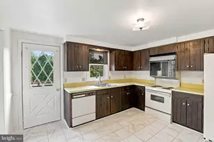 6055 Geneva Dr, East Petersburg, PA 17520 - Photo 17