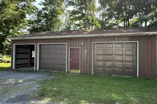 34 E Main St, Leola, PA 17540 - Photo 9