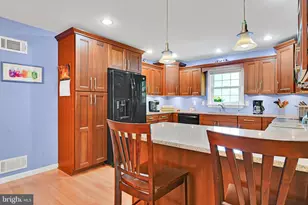 1429 Hickory Run Dr, Elizabethtown, PA 17022 - Photo 11