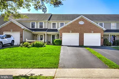 4016 Parkside Court, Mount Joy, PA 17552 - Photo 5