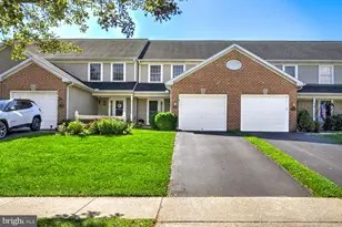 4016 Parkside Ct, Mount Joy, PA 17552 - Photo 5