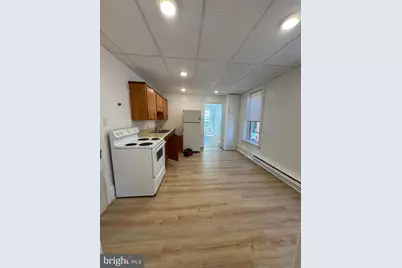 171 S Charlotte Street #3, Manheim, PA 17545 - Photo 1
