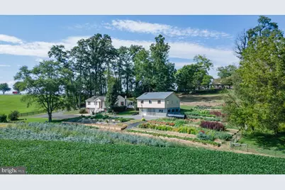 1166 W Penn Grant Road, Lancaster, PA 17603 - Photo 1
