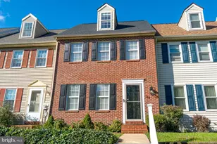 34 Pennwick Dr, Lititz, PA 17543 - Photo 3