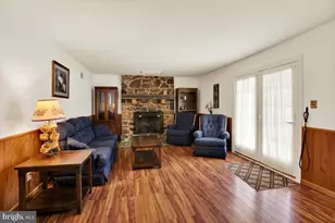 1742 Conard Rd, Lancaster, PA 17602 - Photo 3