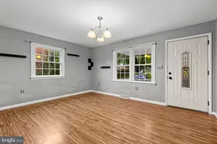 329 Winthrop Dr, Lancaster, PA 17603 - Photo 5