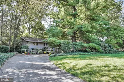 1734 Colonial Manor Drive, Lancaster, PA 17603 - Photo 1