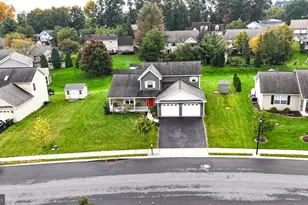 177 Masters Dr, Denver, PA 17517 - Photo 3