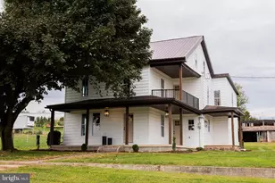 455 Indian Run Rd, Ephrata, PA 17522 - Photo 1