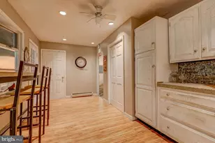 112 Angela Dr, New Holland, PA 17557 - Photo 13