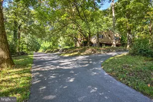 112 Angela Dr, New Holland, PA 17557 - Photo 3