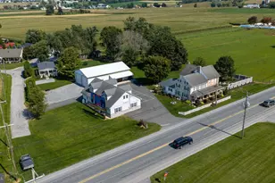 1091 W Main St, New Holland, PA 17557 - Photo 1
