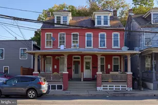 445 3rd St, Columbia, PA 17512 - Photo 1