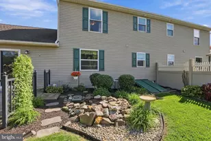 487 Daisy Dr, New Holland, PA 17557 - Photo 15