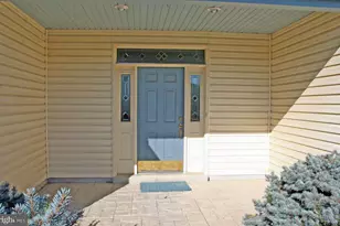 555 Blossom Trl Trail, Mount Joy, PA 17552 - Photo 15