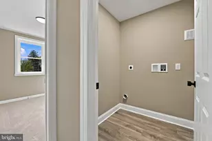 122 N 8th St, Columbia, PA 17512 - Photo 23