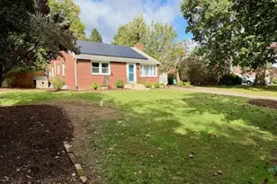 30 Peacock Dr, Lancaster, PA 17601 - Photo 1