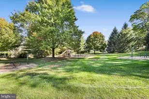 315 Great Lawn Cir, Lancaster, PA 17602 - Photo 21