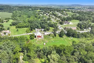 330 N Clay Rd, Lititz, PA 17543 - Photo 1