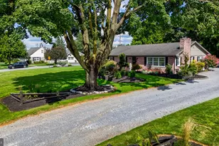 123 N Groffdale Rd, New Holland, PA 17557 - Photo 5