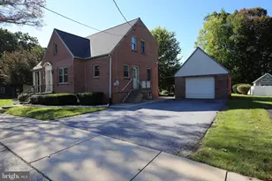 26 N Penn St, Manheim, PA 17545 - Photo 23
