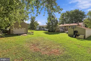 105 Schoeneck Rd, Ephrata, PA 17522 - Photo 19