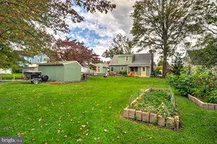 627 W High St, Manheim, PA 17545 - Photo 9