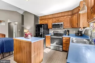 323 Willow St, Adamstown, PA 19501 - Photo 13