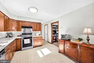 122 Maple St, Narvon, PA 17555 - Photo 13