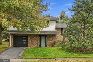 208 Swarthmore Dr, Lititz, PA 17543 - Photo 1