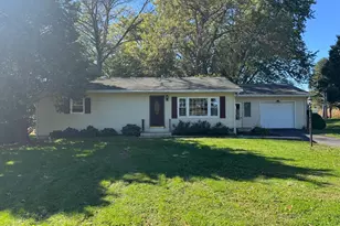 1712 Bridge Rd, Lancaster, PA 17602 - Photo 1