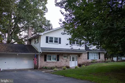 6 Lehoy Forest Drive, Leola, PA 17540 - Photo 3