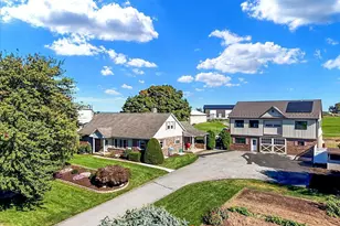 2939 Harvest Dr, Ronks, PA 17572 - Photo 1