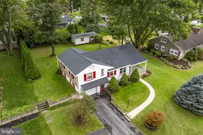 580 E Jackson Street, New Holland, PA 17557 - Photo 1