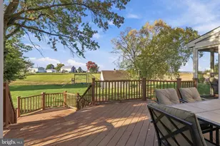 227 W Huyard Rd, New Holland, PA 17557 - Photo 51
