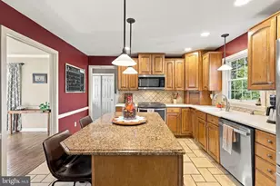 227 W Huyard Rd, New Holland, PA 17557 - Photo 15