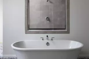 8001 American, Breinigsville, PA 18031 - Photo 29