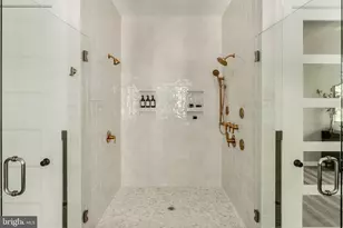 8001 American, Breinigsville, PA 18031 - Photo 29