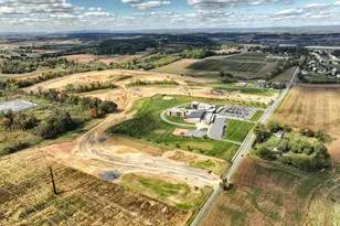 8000 American, Breinigsville, PA 18031 - Photo 53