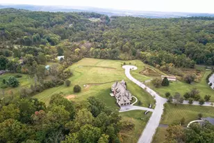 2212 S Melrose Ln, Bethlehem, PA 18015 - Photo 5