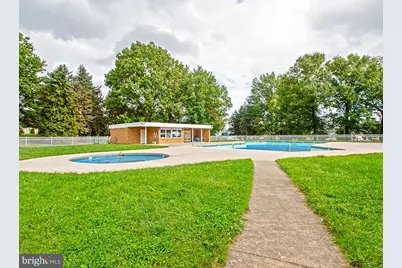 8774 Breinig Run Circle, Breinigsville, PA 18031 - Photo 21